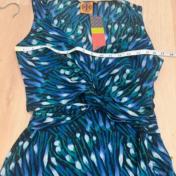 Tory Burch silk top never worn with tag - Picture 6 of 6